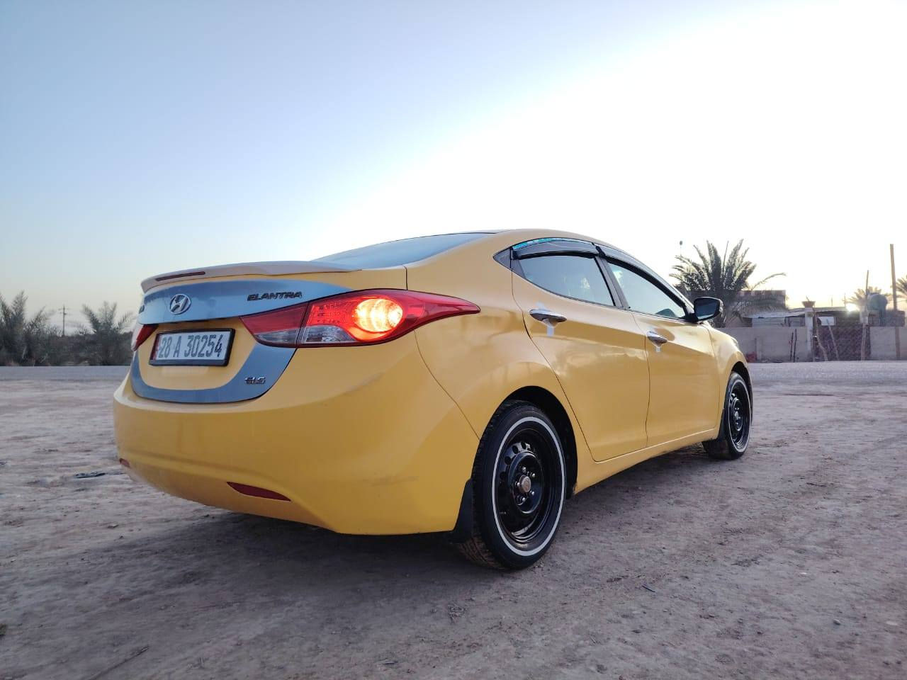 #مكلف_بالنشر
النترا موديل 2014 خليجي فول مواصفات عدا الفتحه مكينه 1800 السيارة احلى من الصور بهواي الضرر باب العبري تبديل نفس اللون فقط شرط قطرة معجون مابيها السيارة جاهزة ربع ماتخسر عليها من حداديه من كلشي منفوضه مال جناي 
السعر 116$ بيها مجال حك الجيه 
العنوان ديوانيه -ناحية نفر 
رقم صاحب السيارة 
***********
