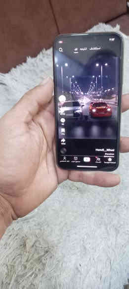 شخطه مابي لوك نضافه100%100
 ايفون iPhone Xs
64 كيكه بطاريه 75
هاتف
***********
