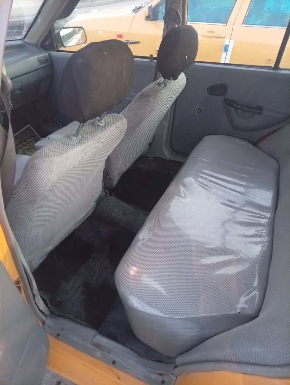 سلام عليكم سايبه 10 
كير نضيف مكينه بيه صوت جوكيج 

صوشي نضيفى 
شكره نضيف 
بسمي راسن احولك 
بغداد الدوره 
***********
السعر 26 وبيه مجال
