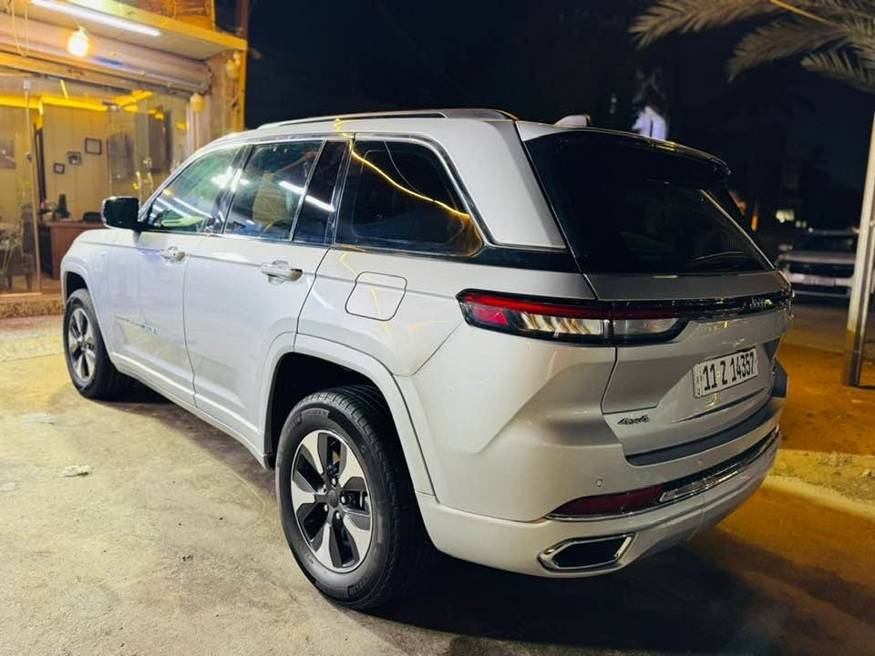 للبيع جيب هايبرد موديل ٢٠٢٤ فول مواصفات
بدون صبغ
حادثها سرقة
***********

