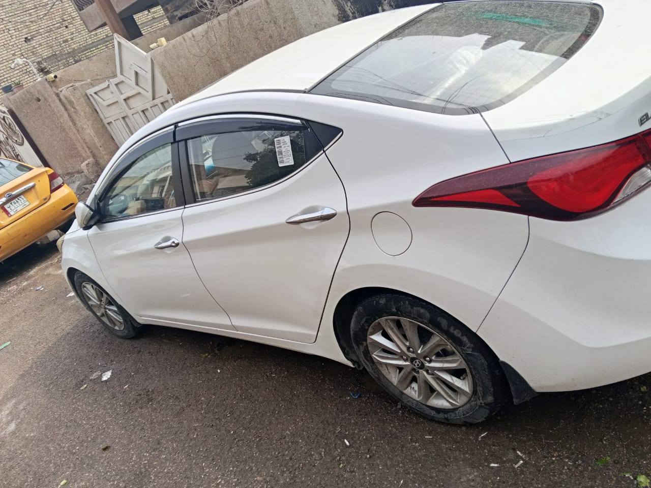 السونار مرفق النترا 2015 خليجي
بدون نواقص السياره وضع الشركه مكينه كير تبريد كله جديد داخل جديد عده الي موضح بالسونار 

السعر ١١٨ للاتصال ***********

مكان السياره  حي الجهاد
