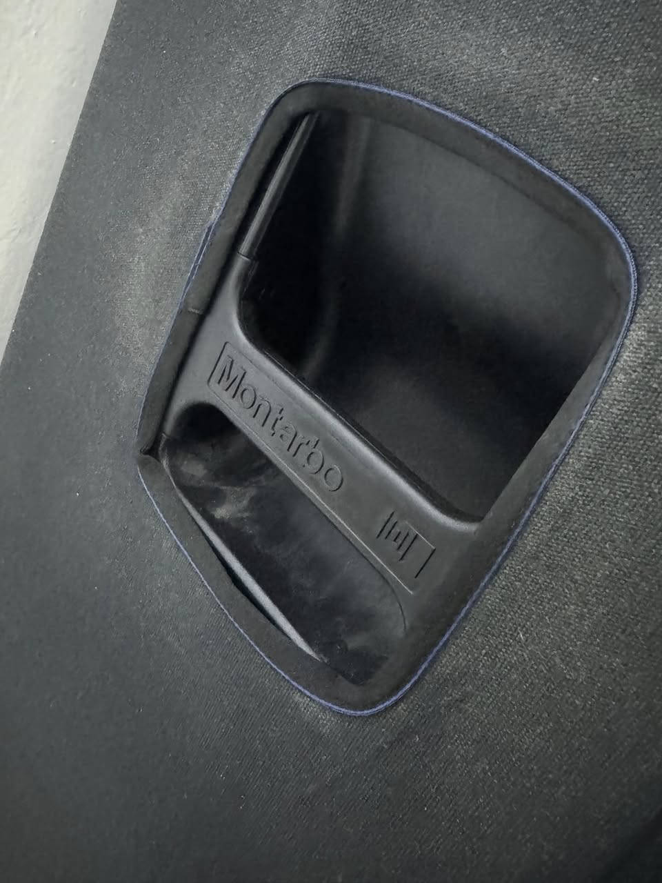 زوجين سماعات مونتاربو الايطالي الاصلية 315  شرط الاصلي و جديد جديد سعره ١٦٠٠ دولار زوجين قفلهن قفل


**إذا كنت صاحب هذا الإعلان وتريد حذفه لأي سبب، رجاءا أرسل رسالة إلى الدعم الفني**