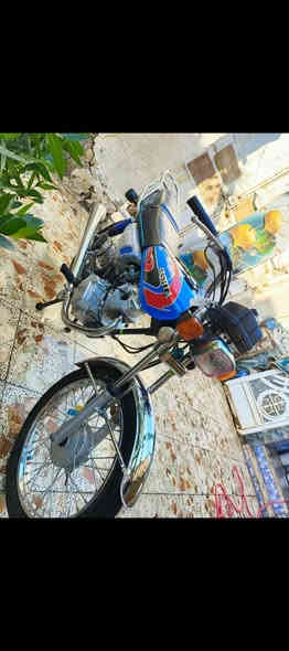 سلام عليكم دراجه للبيع اربعه كير مديل 21 دراجه نضيفه كلش اوراق كامله للستفسار اتصال علئ رقم ***********
