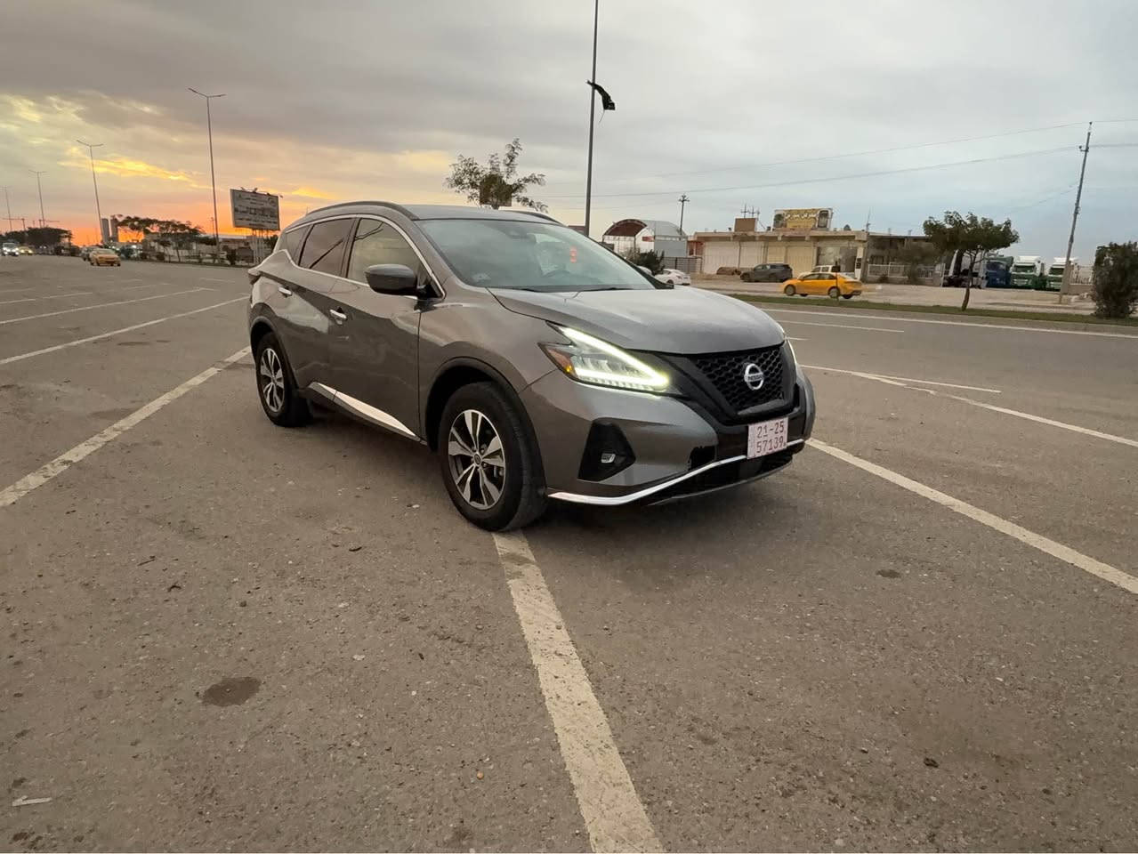 نيسان مورانو
2023
Sv awd
فول مواصفات 
بصمه
كشنات جلد 
كشنات هيتر
كشنين أمامي كهربائية 
شاشه كبير رادار جانبي
رادار امامي
رادار خلفي
لايتات led 
ليد امامي
تبريد مركزي
جاملغ سكن صبغ بدون دواخل
مع ربع بونيت بدون دواخل بذون ايرباك
مكان سياره كركوك
*********** كركوك, العراق
