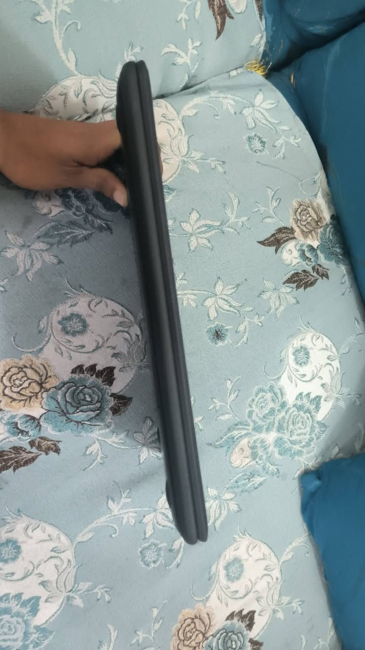 السلام عليكم ...
لابتوب LENOVO CHROME الأصلي 
نظام أندرويد سلس وسهل جداً 
ينفع للتصميم والدراسة والطباعة والألعاب
الذاكرة 32 G 
الجهاز يُحمل جميع البرامج الحديثة والثقيلة 
مثل ببجي وجي تي أي وغيره من التطبيقات الثقيلة 
ومواصفات أخرى لم أذكرها بعد 
النظافة 97 %
الاستعمال جداً بسيط والجهاز نظيف نظافة تامة
السعر 85 ألف دينار عراقي 
العنوان : بغداد - مدينة الصدر « الثورة »


**إذا كنت صاحب هذا الإعلان وتريد حذفه لأي سبب، رجاءا أرسل رسالة إلى الدعم الفني**