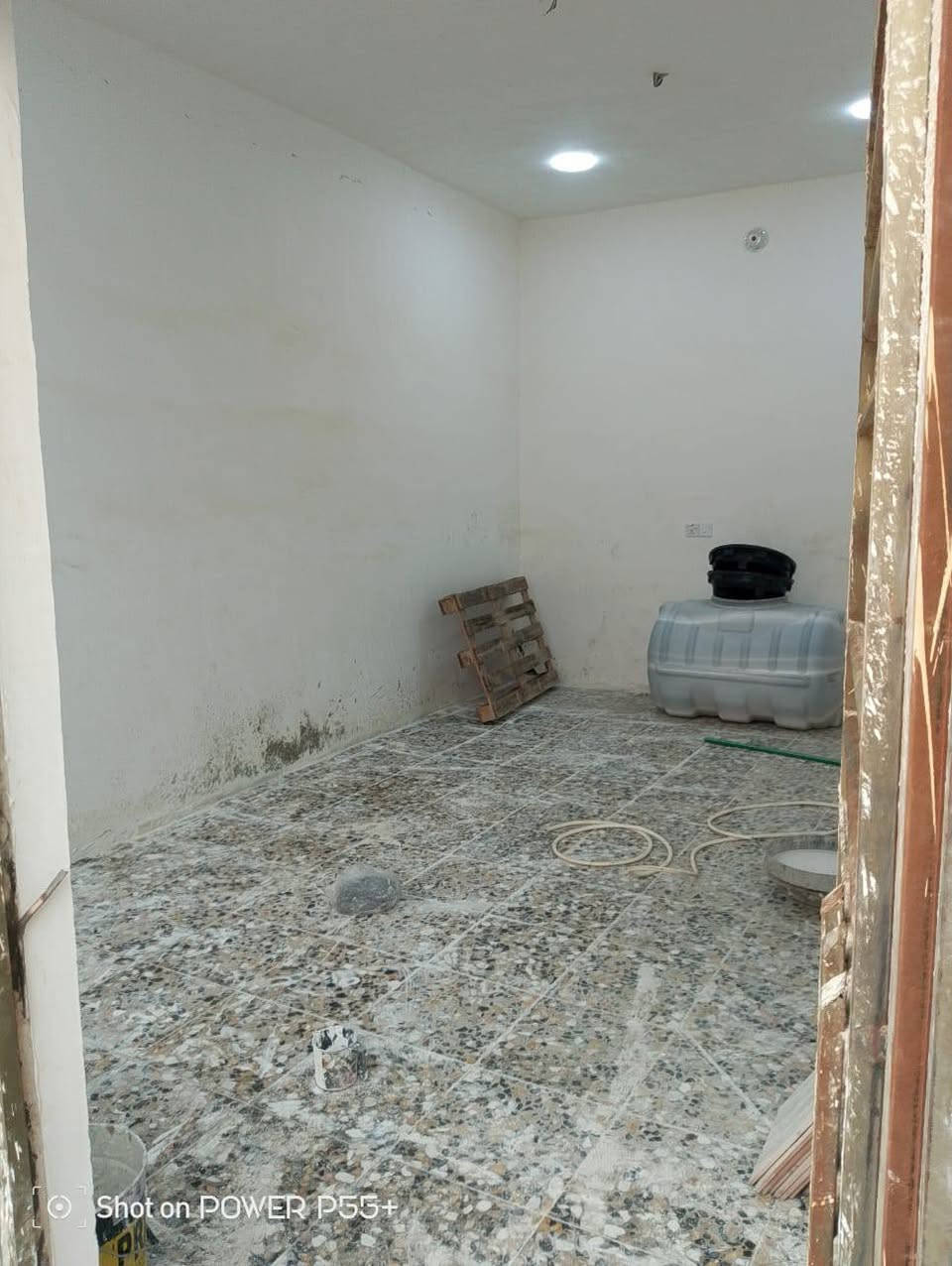 السلام عليكم يوجد مشتمل 100
 الواجيه 5.     ونزال 20 
السعر.  65 الاستفسار عله هاذه الرقم ***********
***********
