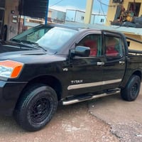نيسان تيتان • ٢٠١٢ • محرك V8