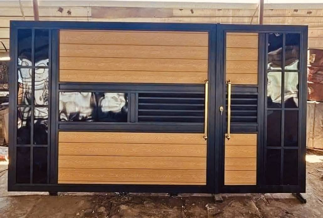 سلام عليكم خوان اي واحد يحتاج باب او شباك اني حاضر تصلو علا هاذ رقم ڜ***********
