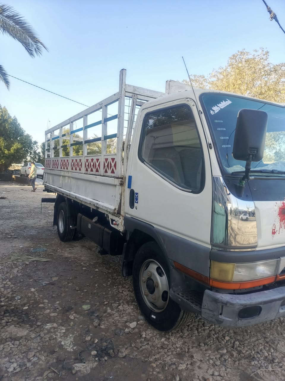 اسلام عليكم سيارة للبيع موديل 2000 مكفوله كفاله عامه محرك 108 مكان حله ناحيت الشوملي الاستفسار ‏‪***********‬‏
