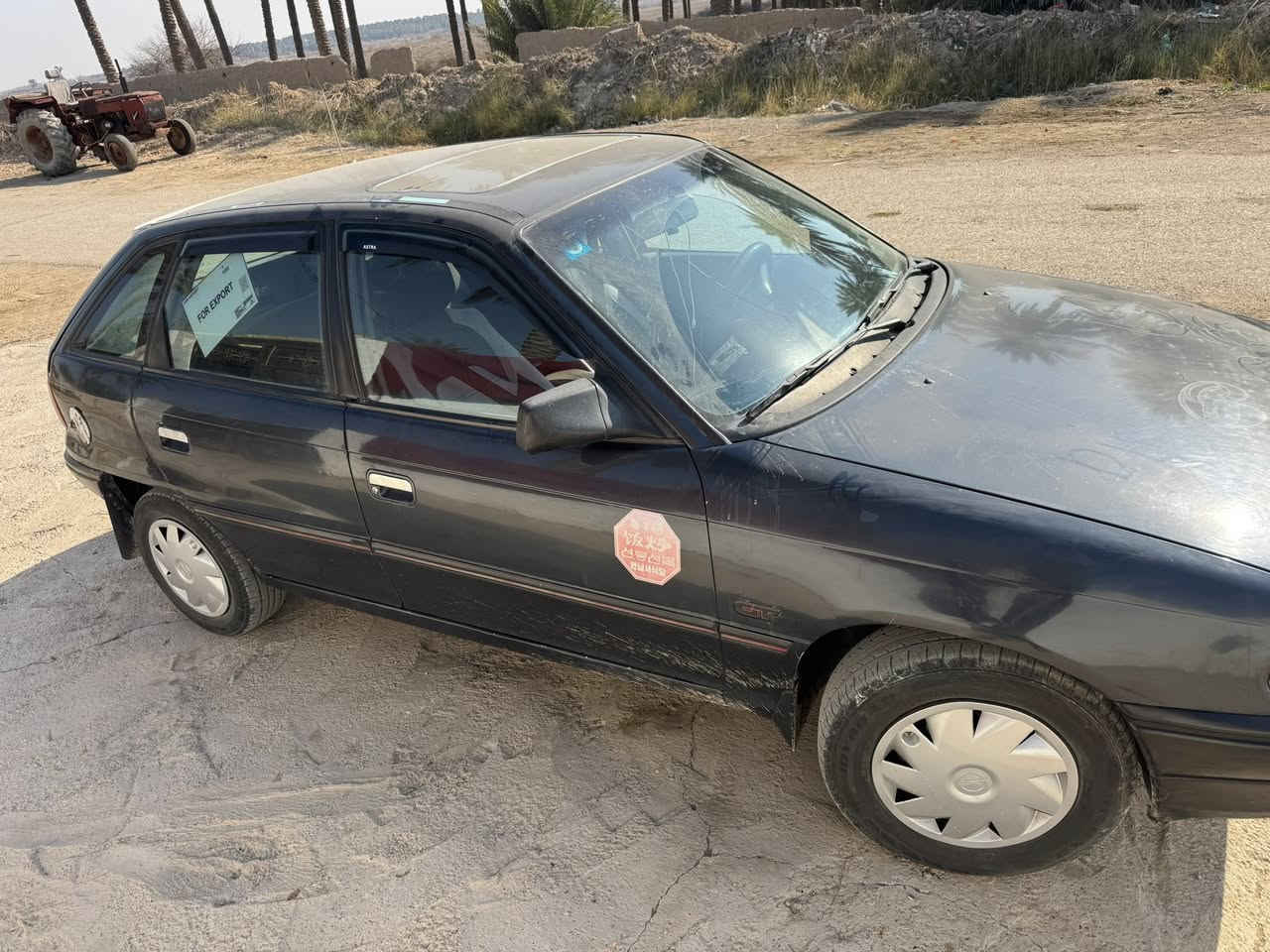 السلام عيلكم البيع اوبل استره موديل 92 سياره جاهزه من كلشي صبغ احزام بلاديه بدون ضربه محرك الفين  كير عادي ابسمي رقم دولي ديالى السعر 40 مكانه ديالى كنعان ***********
