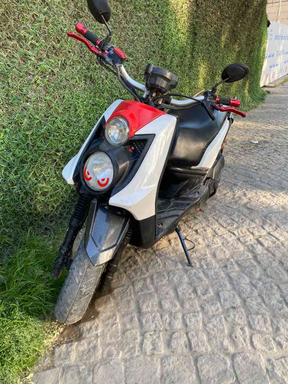 سلام عليكم سكنس جبلي دراجة قبل فتره نازلة رمبة 
كفالة عامة مكينه،كهربائيات ،دبلات ،بريكات، تايرات ، ((بيهة قطع تزويد ))بس دشبول مالهة مو واضح    مكاني بغداد مدينه الصدر   ستفسار خاص او *********** بي واتساب
