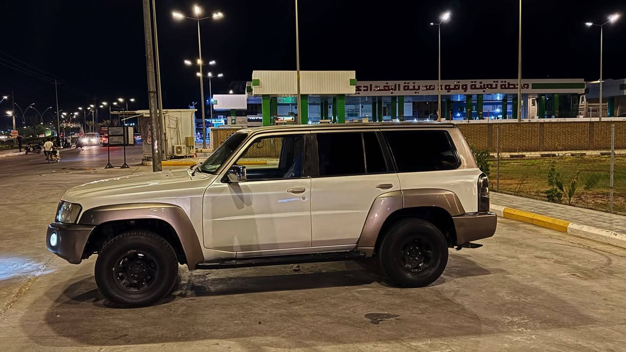 نيسان باترول سوبر سفاري 2008 محرك vtc 4800 مزاد مصبوغه عام السياره جاهزه عندي وكاله واحولك وكاله باركود بيها زوج تاير جديد  باتري جديد تخم بكات تخم مجاول السياره كلها على ايدي مكينه وقير بلادي 
مكاني الكوت واسط 

***********
