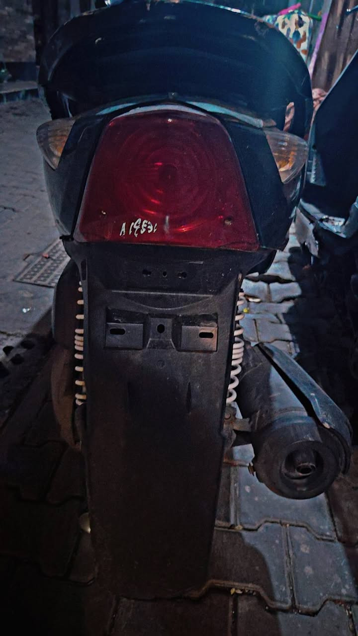 ثعلاب بلاديه لبيع سعر 525وبيه مجال بغداد شارع حيفا ***********
