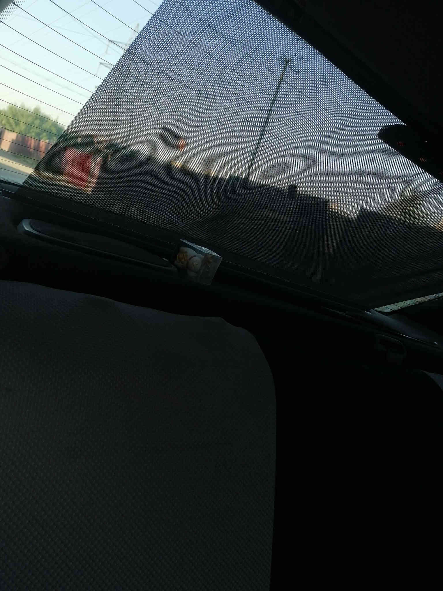 السلام عليكم للبيع بيجو ٣٠٦ موديل ٢٠٠٢ ابلاد بدون جطل كهربائيات كله شغاله حته الجداحه مسجل شاشه ٤سماعات شغاله غرفته نظيفه اناره داخليه شوفت عينك  وحله من الصور مكينه كير تايرات خير من الله بيه فقط طخه جوه قبق البانزين السياره احله من الصور تجي وشوف السعر ٥٨بيه مجال رقم الهاتف ***********  السياره بأسمي  مكاني بغداد الدوره
