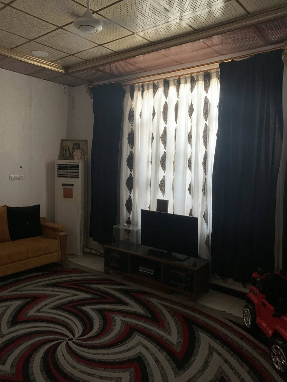 السلام عليكم بيت للبيع الجزيره باب الهوا مساحه165 نزله سيد لطيف قرب المستوصف سعر 95 وبي مجال 

‭***********‬

‭+964 771 350 2999‬
ابو رعد
