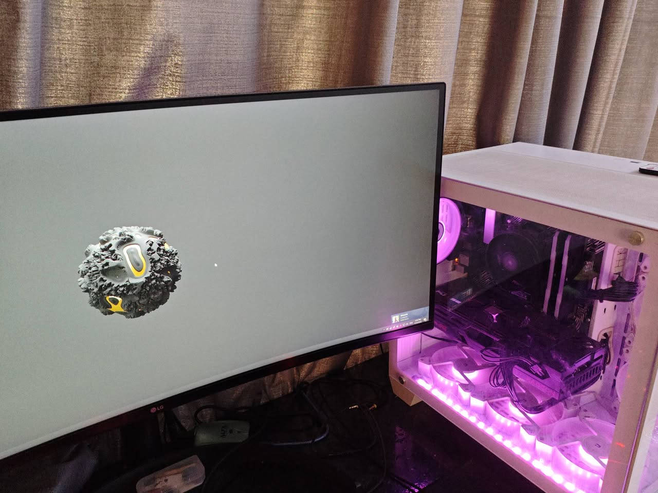 تجميعة amd تشغل2k
120-130 فريم اغلب الالعاب 

المواصفات:

CPU: Ryzen 5 5500
GPU: RX 6750 XT 16gb dual-fan
M.B.: Asus B450M-A II PRIME
RAM: 16GB 3200 DDR4
STORAGE: NVME 1TB
+2TB SSD
+250GB SSD
P.S: xigmatic 750watt
CASE: 6 FANS WITH RGB
UPS: FALCON offline 2500KV

رايدها ب 1,400 قطعها كلها ماخذها بالكرتون

مشاكل: لايوجد مشكلة هاردوير
 فقط بان في لعبة Delta force على ستيم فقط!


**إذا كنت صاحب هذا الإعلان وتريد حذفه لأي سبب، رجاءا أرسل رسالة إلى الدعم الفني**