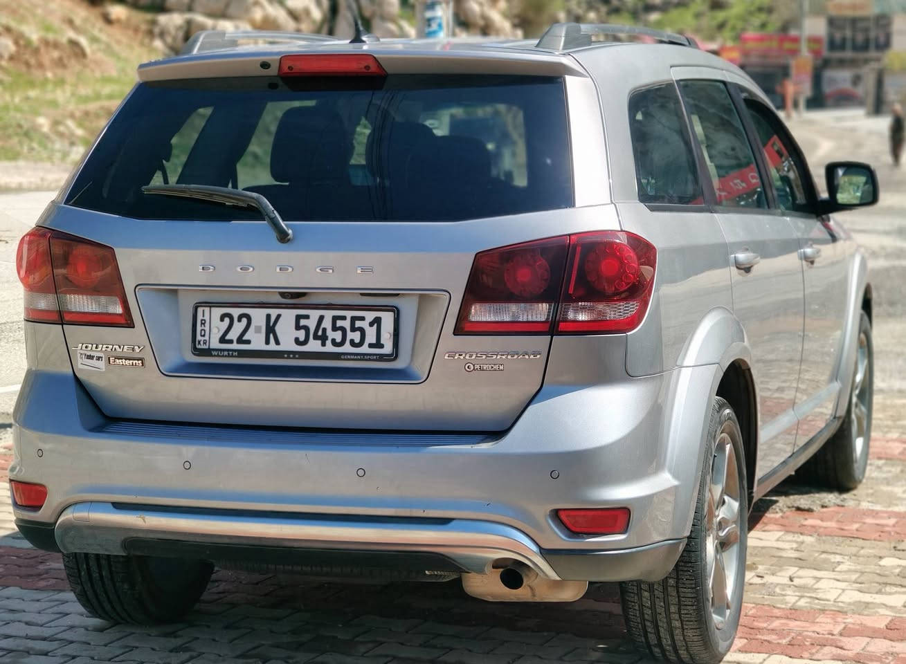 دوج جورني2017 ، فول فول مواسفات، مكفولة من صبغ و من تعديل ، ۲قطعة مبدل بلادي ، سنوية و رقم جديد تحويل وكالة شرط ، ماشي۷۰مايل ، دينار مصرف مابي، مكان.اربيل
ر.م/***********
