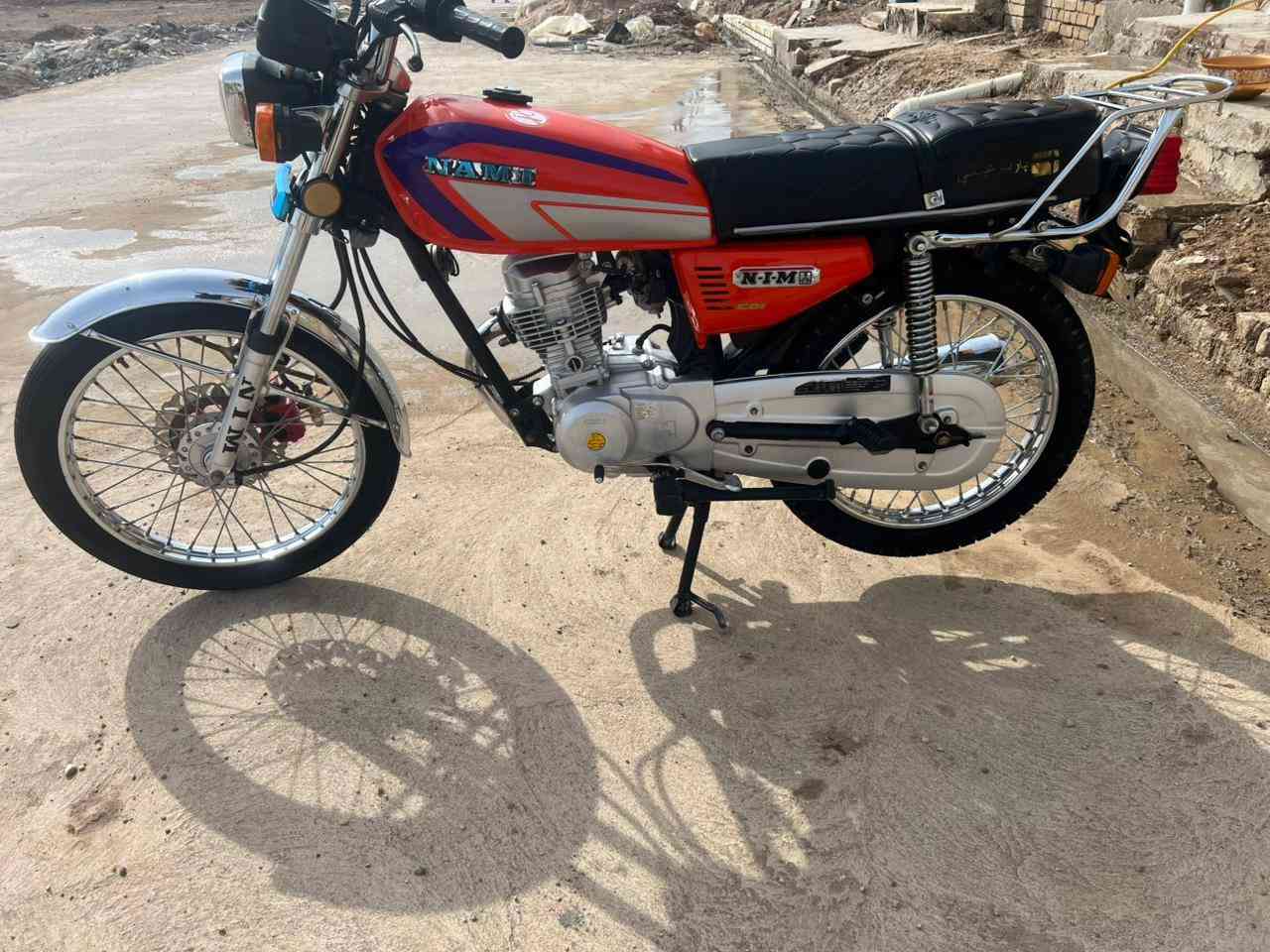 سلام عليكم دراجه شبه اصلي مكفوله من كلشي موديل 23 اوراق اصولي بوجهك للترقيم كلشي شغال بيها للتواصل رقم راعي الدراجه *********** العنوان ناصريه قضاء قلعه سكر
