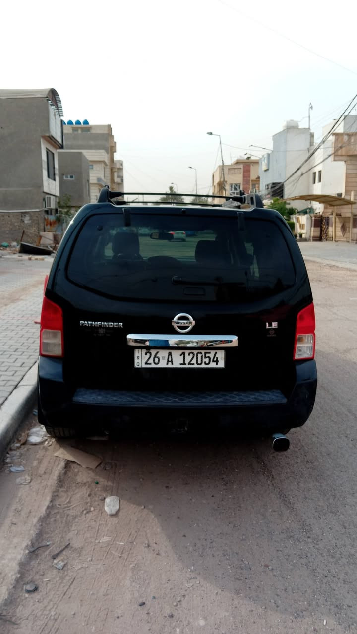 سياره نيسان بافندر مديل 2008 وارد امريكي  سبعه راكب باسمي ثاني يوم تحويل كفاله عامه من صبغ وضربه كير ومحرك خير من الله ✅رقم الانكليزي جديد سنويه جديده تنتهي لغايه 2028 هزه جديده  صدر نضيف  كشن كهربائي ✅+ دوسات كهربائي تحكم ستيرن كهربائيات كله شغاله ✅+ جام اوتماتك فتحه سلايت بلسقف بانزين ✅+ منضومه غاز 3 قطع تبريد شغاله ✅+ لايت عادي + لايت + شاشه بلدشبول كشنات كلش نضيف سياره جاهزه من كلشي 🔥 سعر ٨٩ بيه 
مجال العنوان بغداد الاعظمية للستفسار رقم *********** متواجد عل خاص واتساب ثنينهن✅
