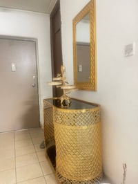 مدخل • خزانة مدخل • أثاث