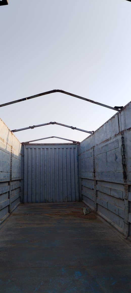 السلام عليكم 
عربانه نضيفه جهاز شغل سعر 125
***********
