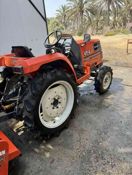 كابوته ياباني 🇯🇵GT-3دخول جديد نضيفه جدآ باور استيرن دبل اكسل محرك ٤سلندر  مع رفاس على الشركه مكفوله من كلشي جاهزه للعمل العنوان بابل🔰
للاستفسار اكثر 
☎️***********
السعر (٤٥ورقه)
يتوفر توصيل الى جميع المحافظات 🛻
