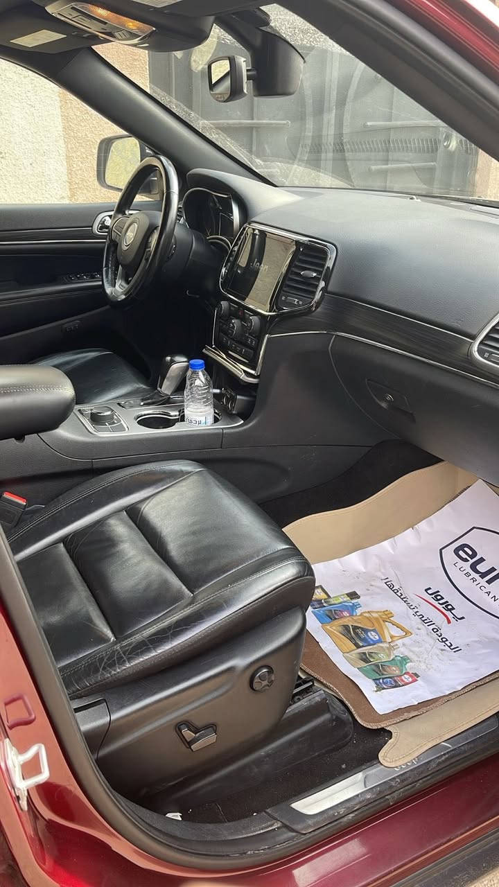 ماشيه 65الف حقيقي
برغي نقص واحد ماكو جديده رقم هزه جديد
بدون ضرر بس دعاميه الاماميه وبدون ايرباك بچم كبس ومرفق وي صور سونر كلين 
لد خلفي
جنطه كهرباء
فور ويل
فتحه طكتين
كشنات جلد تدفئه وتبريد وكهرباء دبل وخزن ميموري
محرك 3600مكفول المرغوب 
تبريد ثلج منفصل قطعتين 
كشنات خلفيه فول تدفئه 
تخم تاير جديد
شاشه جبيره
حساس خلفي امامي
رادرار خلفي وجانبي
بصمه تشغيل عن بعد
سياره ب اسمي تحويل نفس اليوم سعرها 275ورقه مكاني كرخ بيها مجالل بسيط جداً متوفر واتساب ***********
