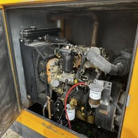 مولدة بيركنز انكليزي اصلي كاتم 30kv للبيع المولدة شغالة مابيها اي نقص ...