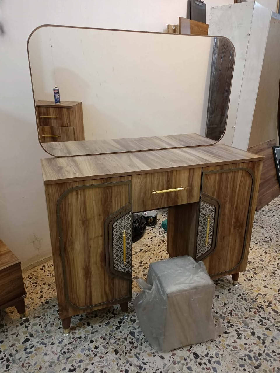 غرفة تركي 🇹🇷 مستخدام
8 قطع  ✨✨
نضافه 90 💯
اناره شغاله ✨
نضام ابواب 💖
السعر750   🔐 💖💸
مع شد🪛 ونقل 🚚  مجاني  داخل بغداد  محافظات بكروه


**إذا كنت صاحب هذا الإعلان وتريد حذفه لأي سبب، رجاءا أرسل رسالة إلى الدعم الفني**