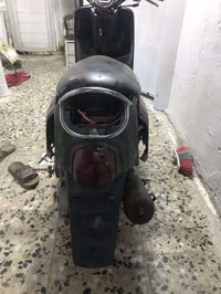 بوليس • عاطلة • كوم حديد