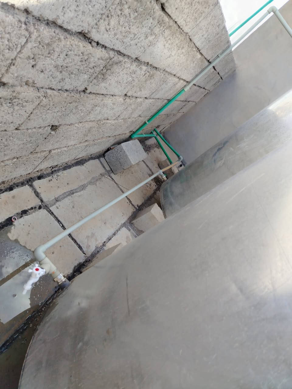 تأسيس كيزر وتأسيس ماء وتبديل هيترات كزر تأسيس كهرباء  ***********
