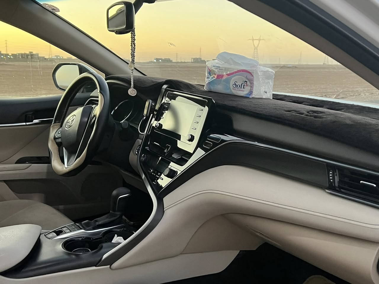 كامري Gle 2023 عبداللطيف
هايبرد
فول مواصفات
بردة كهرباء
كشانة كهرباء
اشارة ترحيب
تحكمات ستيرن
3 انظمة قيادة
حساسات امامي خلفي
رقم اربيل
***********
