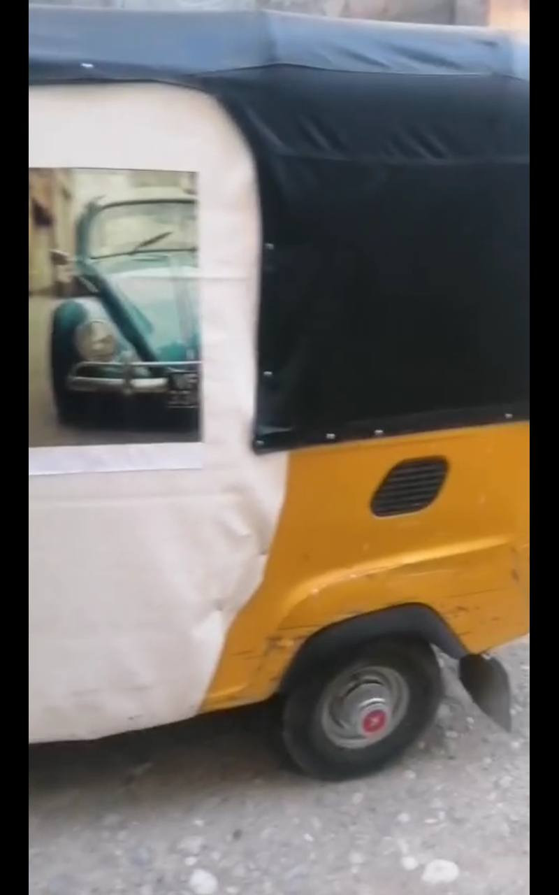 سلام عليكم تكتك للبيع 17كاملة أوراق شغالة كهربائيات ويل باجاج مراسلة *********** مكان ديالى
