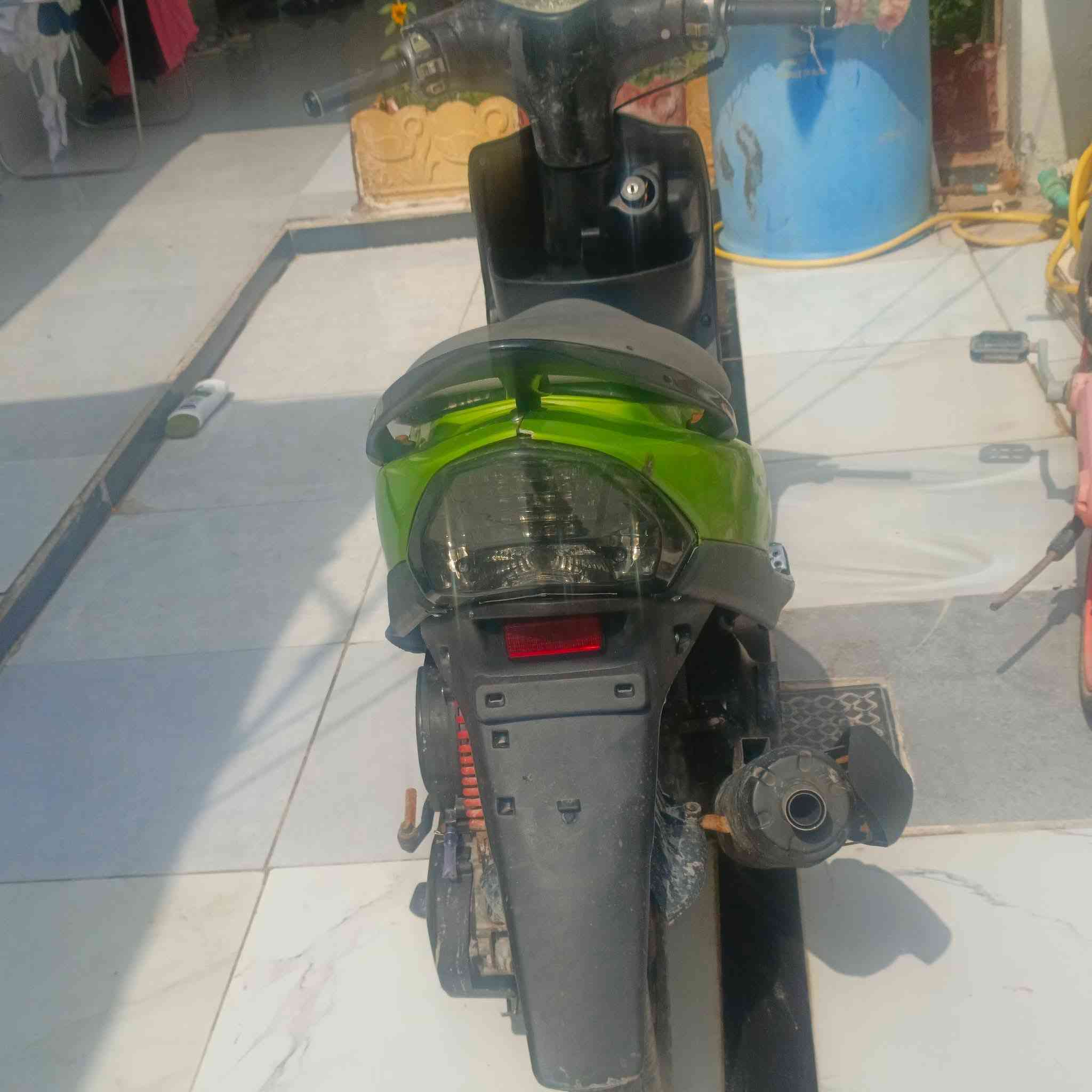 سلام عليكم....
دراجه ماكس عدله  🛵   
دراجه شلعه معدل كهربائيات كلهه شغاله دراجه جديده  أي نقص مابيهة دهن جديد 
جيب فيتر وتعال افحص
السعر  300
العنوان بغداد الغزاليه  الاستفسار الاتصال على الرقم 📞 ***********
