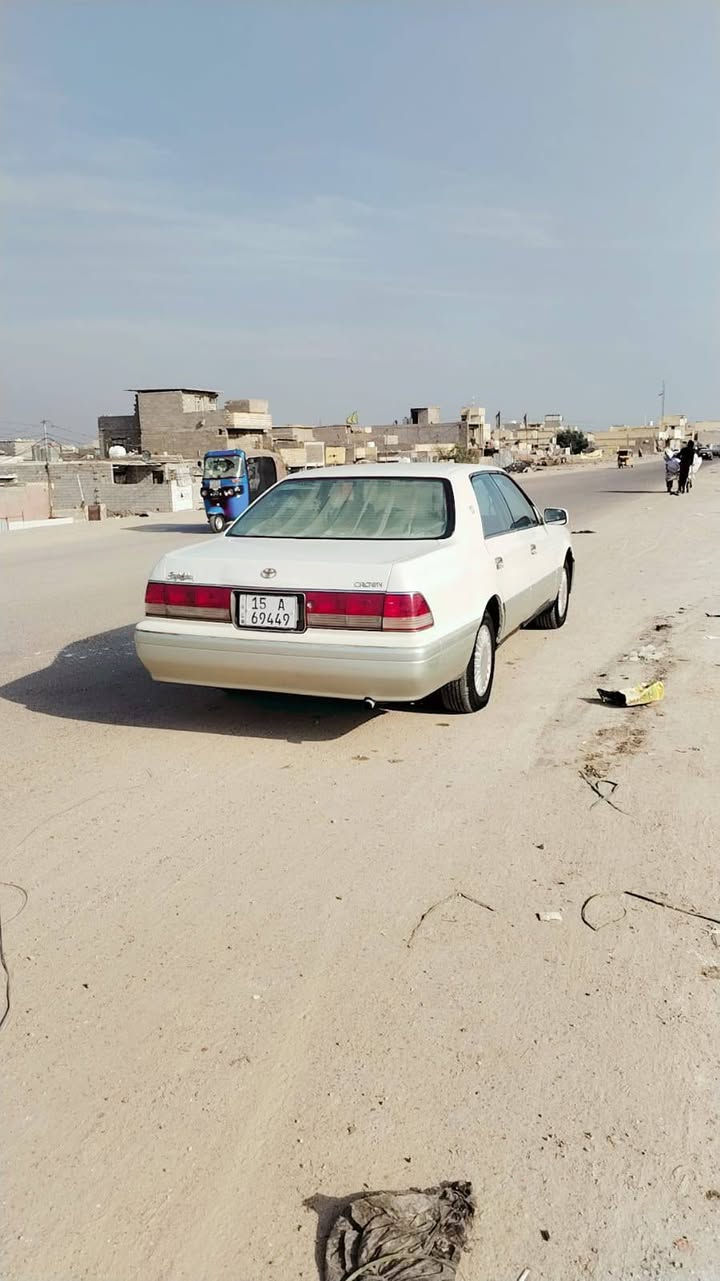 سلام عليكم راس الثور للبيع فقط بدون مراوس بسمي رقم انبار سيار كير مكينه حداديه تخم تاير كله جديد رقم انكليزي صار شهرين من داورتها بسمي عوزها بس تبريد سياره بيها طخا بل جاملف الخلفي جيهت اليمنه ومعمر علمن سياره نقل نقل جثه غرفه جديده مكفوله من الكص سيار احله من الصوره مكينه ٣٠٠ صار شهر من شديتها هيه ولكير ولعربانه الخلفيه ولصدر الامامي كله نفض لسعر قفل من الخير ٧٠ مكاني بغداد نهايت حي اور للبيع فقط  ***********
