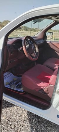 نافارا • ٢٠٠٩ • اوتوماتيك