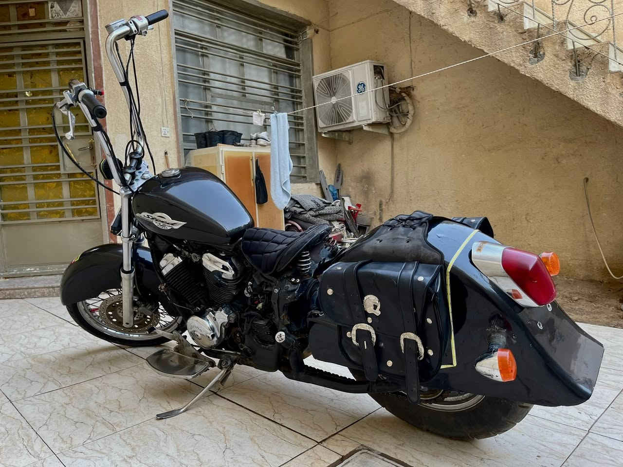 هوندا ستد دراجة تخبل حيل نضيفة ومكفولة عليها هواي تزويدات جاملغ ممدودة وتانكي جدد وجنط وكشن ببر وستيرن ويدات تايرات جدد بدون اوراق اكفلها سعر 10 وبيها مجال مكاني الكاظمية رقمي ***********
