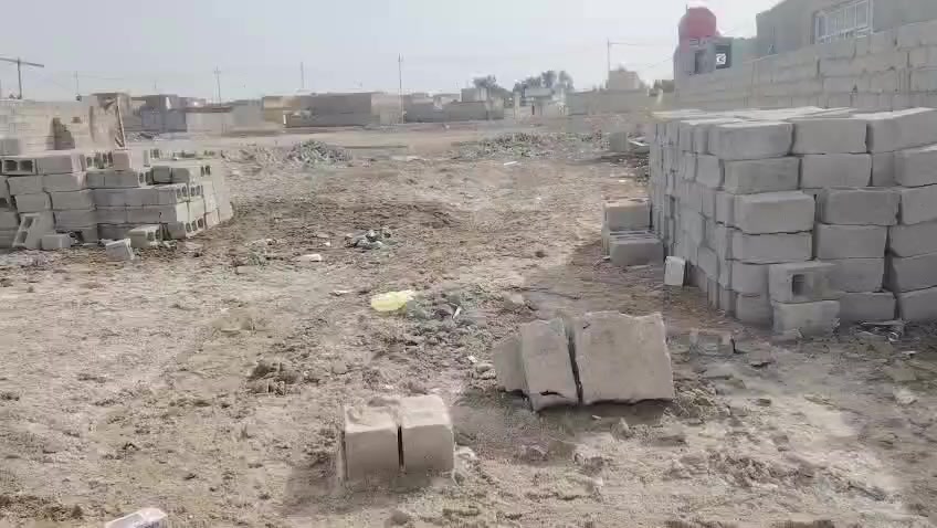 سلام  عليكم
عرصه للبيع في حي المعلمين التوزيع الجديد

 المساحه  ٣٧١

السعر خاص

الاتصال  ***********

مكلف بل  نشر
