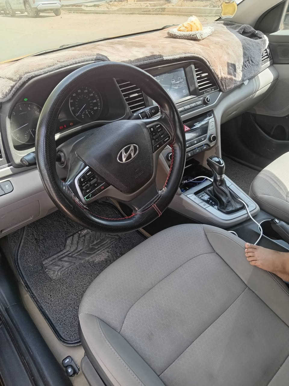 النتره فول مواصفات
موديل ١٨
محرك خير من الله
وكير اي تي 
حادث بلصور
عنوان بغداد اليوسفية 
هاتف ***********
سعر ١٢٨بيها مجال حك جيتك
