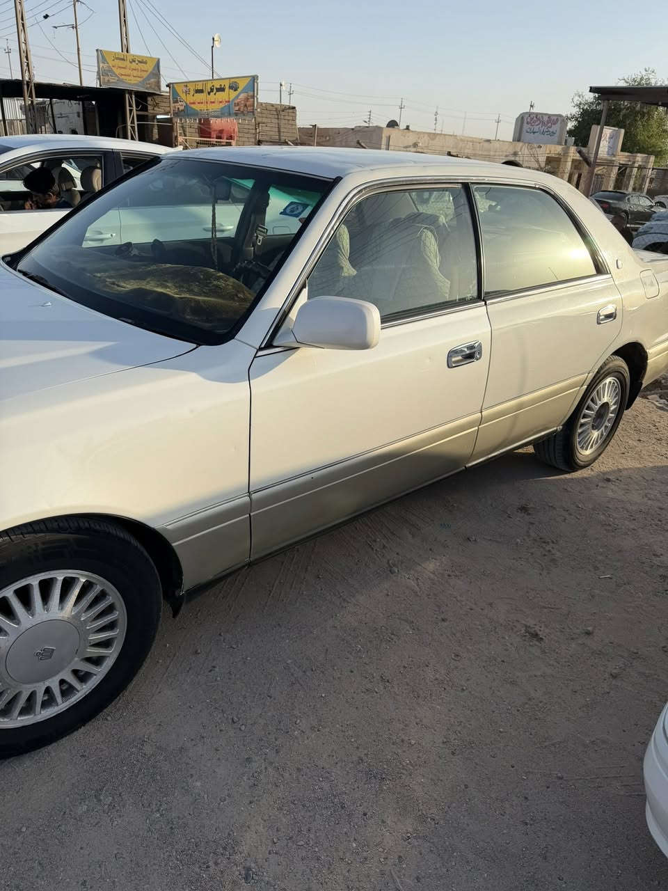 السلام عليكم راس الثور فلات للبيع مديل 95 بيه ضربه جاملق خلفي السيارة جاهزة اصوليات كير ومكينه مكاني القرنه 
***********
