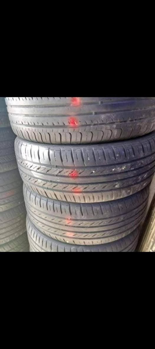 يتوفر تاير مستعمل نظيف جميع القياسات جمله سعر الزوج 10 جمله فقط مكاني بغداد حي العامل شارع سبعه نيسان تجي تفحص بيدك و توكل ***********
