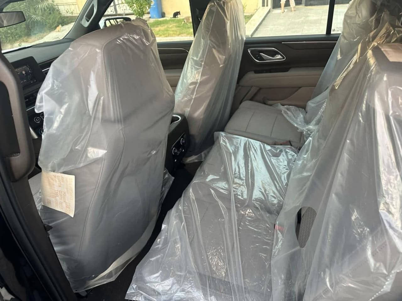 شفروليت تاهو 2024 LS وكالة المنصور خليجي مكفولة كفالة عامة 
ماشيه  15 الف
السعر 510$
 محرك 8 سلندر 5300 
المواصفات
بصمة تشغيل وأبواب تشغيل عند بعد
كراسي كهرباء
كاميرا خلفية
اوتو هولد
كشنات كهرباء

***********
