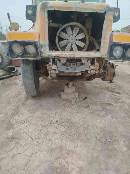 السلام عليكم فالفو تفصيخ للبيع
بيه رقم اصفر (((العنوان واسط)))الاتصال ***********
