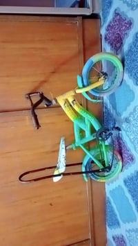 بايسكل أطفال • كوم حديد • القاسم