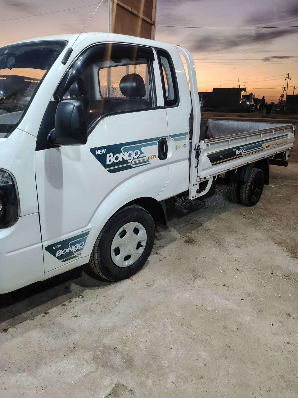 السلام عليكم
كيه حمل ٢٠١٧ مكفوله سياره جديده
رقم بغداد دولي تحويل
سياره مكفوله جاهزه من كلشي مكينه كير حداديه شاصي  مكاني بابل محاويل 
***********
***********
