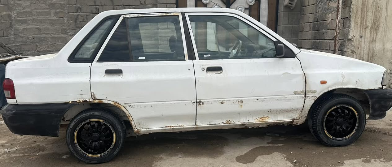 سلام عليكم سايبه للبيع مديل ١١مكيينه تبخر كير تمام البدي شوف العين تخم تاير السياره عوزهه ترتيب رقم بصره اليف برانكيت حلو تعهدالك سرقه وعشار السعر ١٦ وبيهه مجال العنوان البصره الزبير مراوس حسب الغناعه ***********
