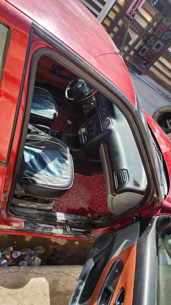 سلام عليكم بيجو ٢٠٠١كير مكينه صدر كفاله وترايك للحدود رقم بغداد دولي بيه بارد جاملغ لخلفي وباب لبصفه ولباقي كفاله كن ضرروصبغ تبريد شغال بس بي ضعف لكمبريسر عارضه ٣٨بيع او مراوس حسب لقناعه مكاني بغداد البياع رقم الهاتف ***********
