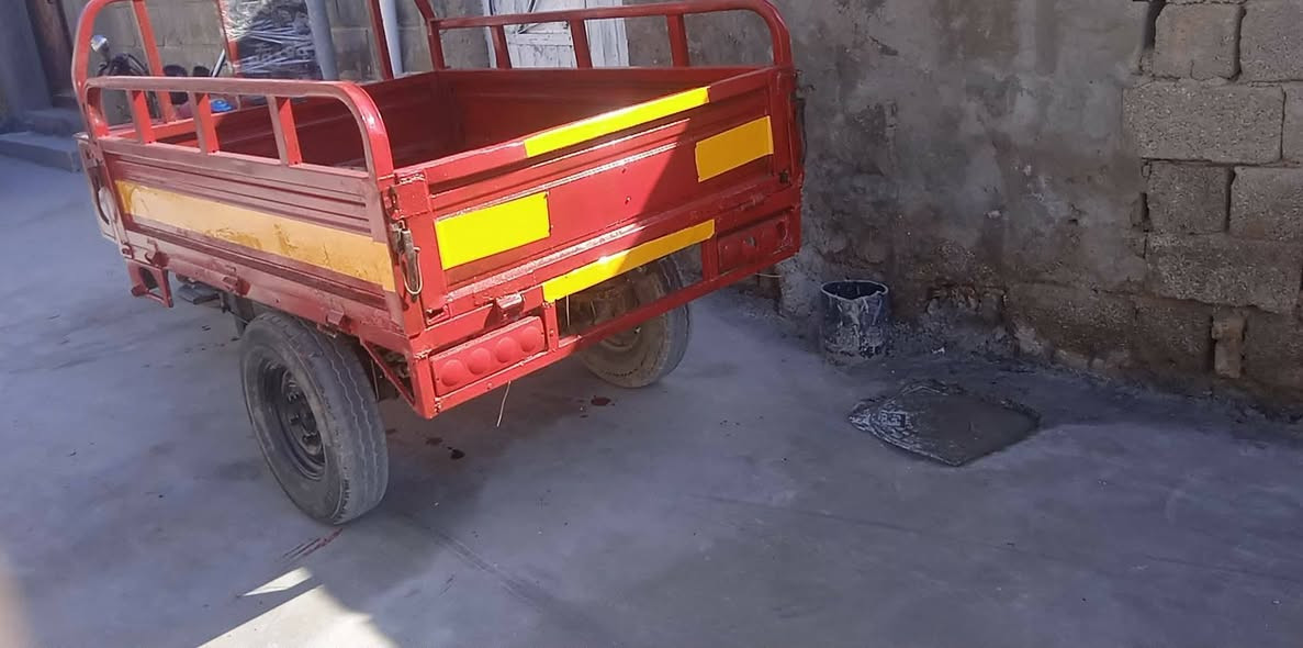 مكلف بنشر ستوته مديل 8 مكينه نضيفه مال شغل خير من الله اوراق اصولي فقط نقص الوصلات السعر 650 وبيها مجال
***********
