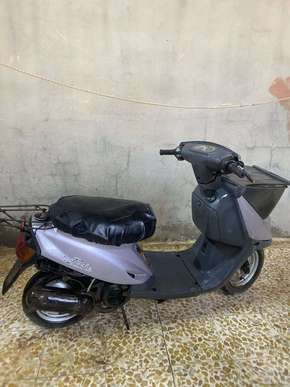 ماطور بدون ، سله
سعر 150 وبي مجال بسيط ، قطع بصونده الكابريتا ، يعني سهله


**إذا كنت صاحب هذا الإعلان وتريد حذفه لأي سبب، رجاءا أرسل رسالة إلى الدعم الفني**