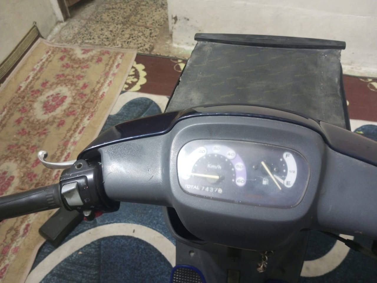 دراجة منغولي حاويه مامفتوح بيها برغي عداد كيلو متر كلشي شغال للستفسار علئ الرقم ***********
